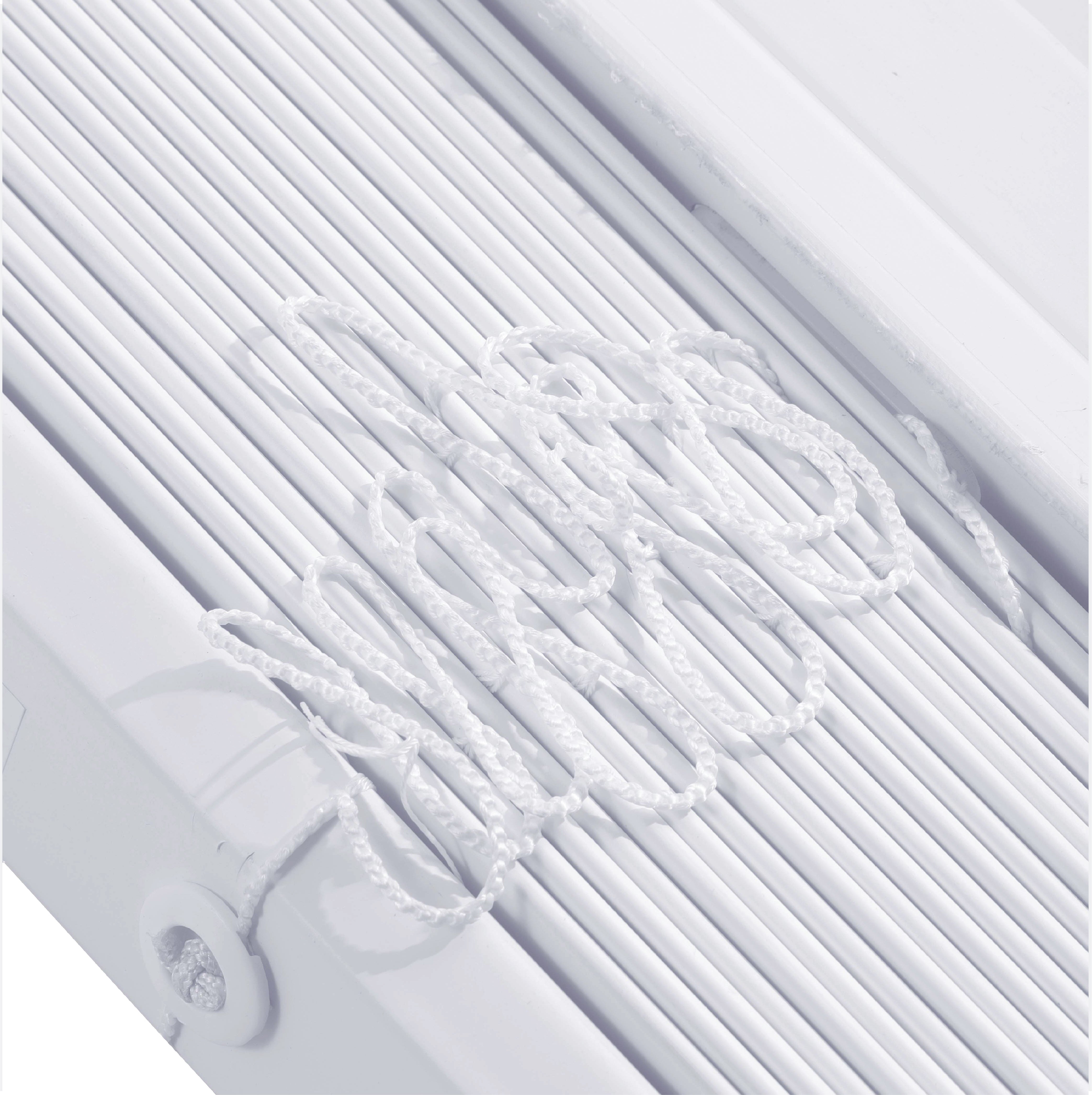 Faux wood Blind White 